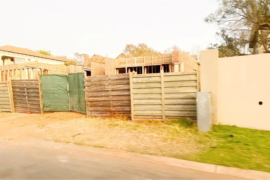 5 Bedroom Property for Sale in Xanadu Eco Park North West